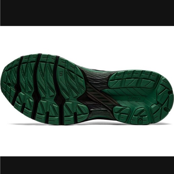 ASICS Running Shoes - Picture 5 of 9